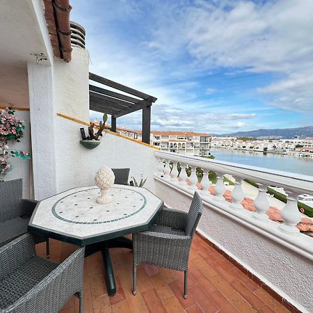Apartamento Gran Lago Con Vistas Al Canal Empuriabrava Luaran gambar