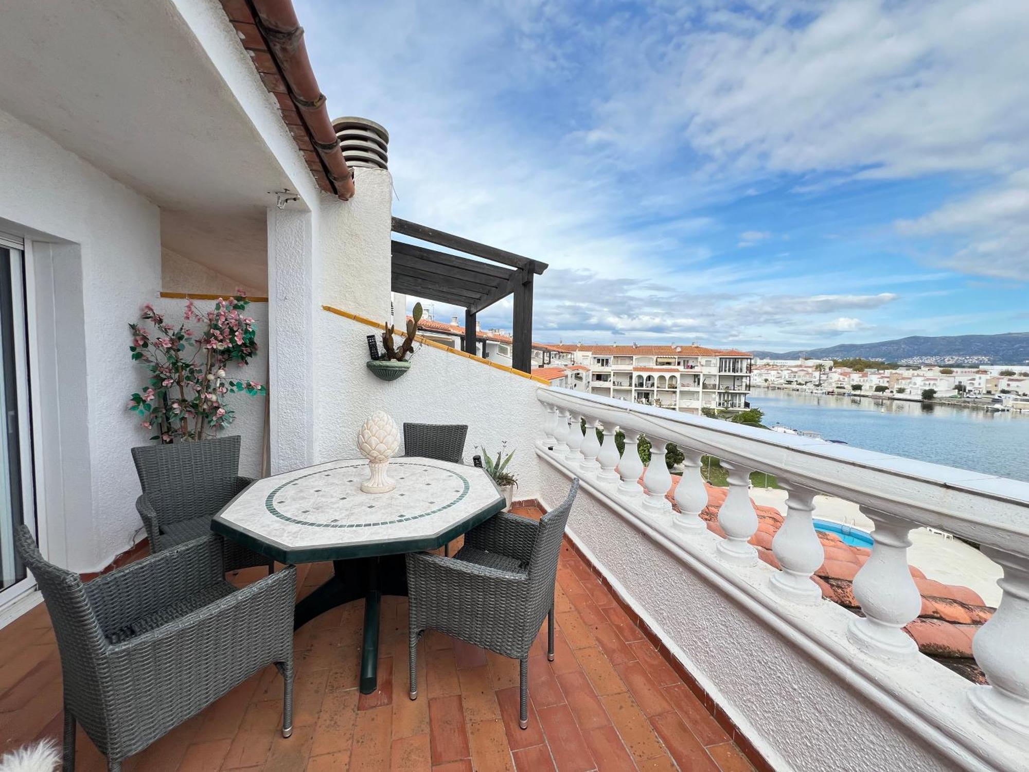 Apartamento Gran Lago Con Vistas Al Canal Empuriabrava Luaran gambar